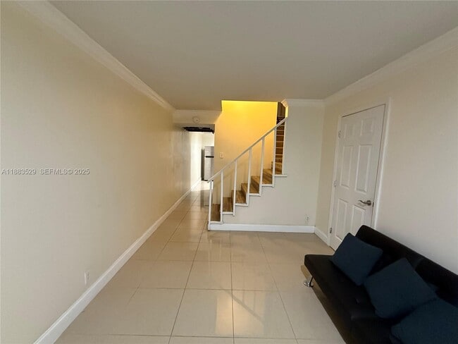 Photo - 27 Laredo Pl