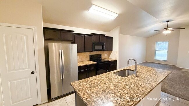 Photo - 7452 103rd St