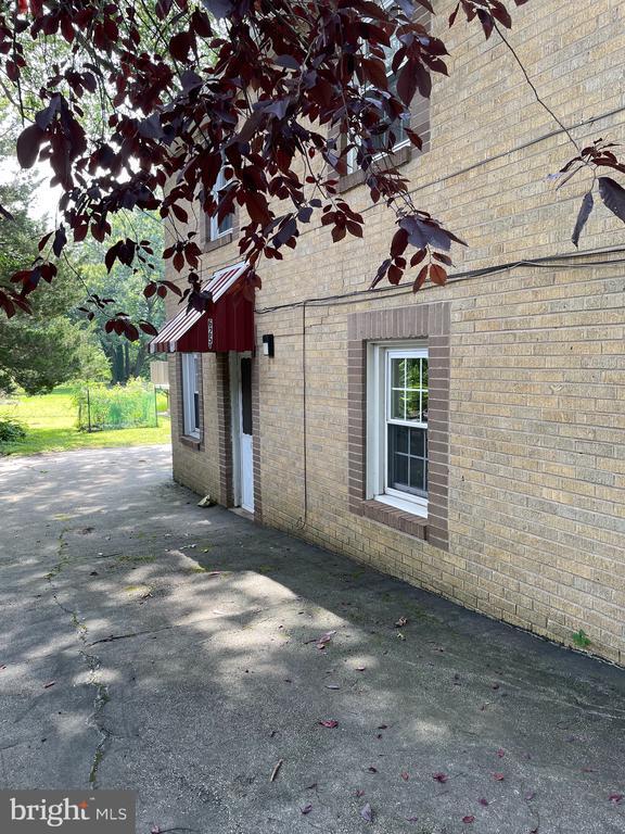 Photo - 625 Lakeside Ave Casa