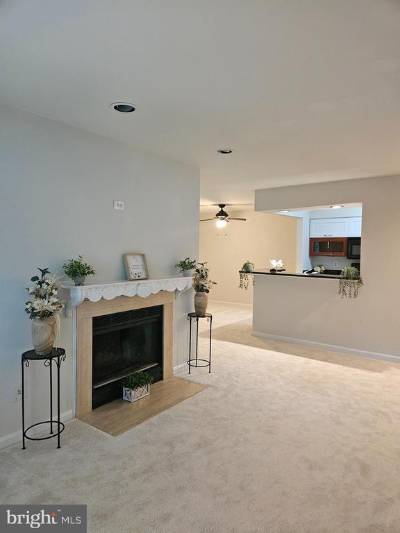 Photo - 7718 Lafayette Forest Dr Unidad 23