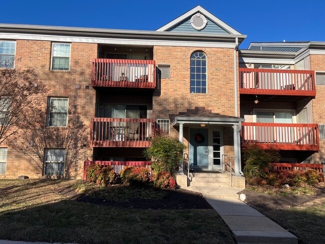 Photo - 2X Banyan Wood Ct