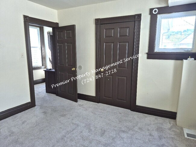 Photo - 1708 5th Ave