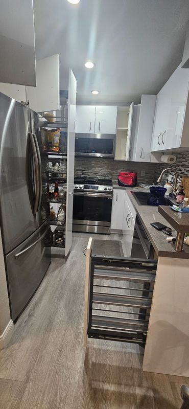 Photo - 15455 Sherman Way Unidad 14