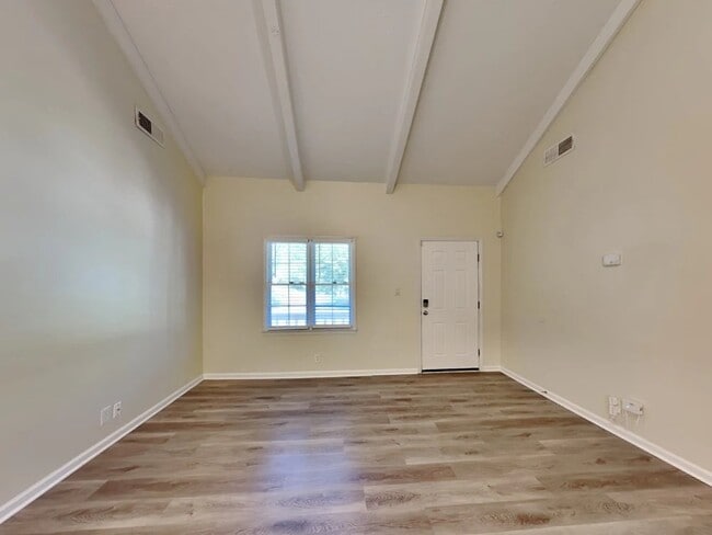 Photo - 2638 Windmere Dr NW