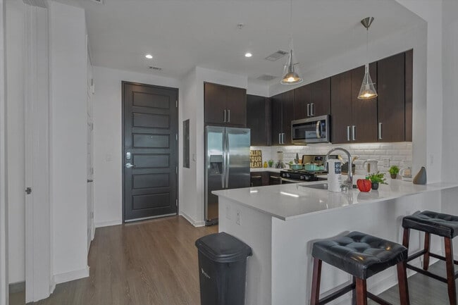 Photo - 2022 Holcombe Blvd Unidad SI ID1359145P