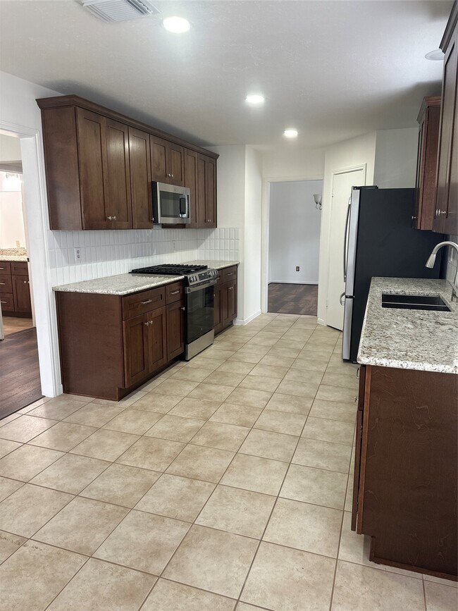 Photo - 16506 Canario Dr