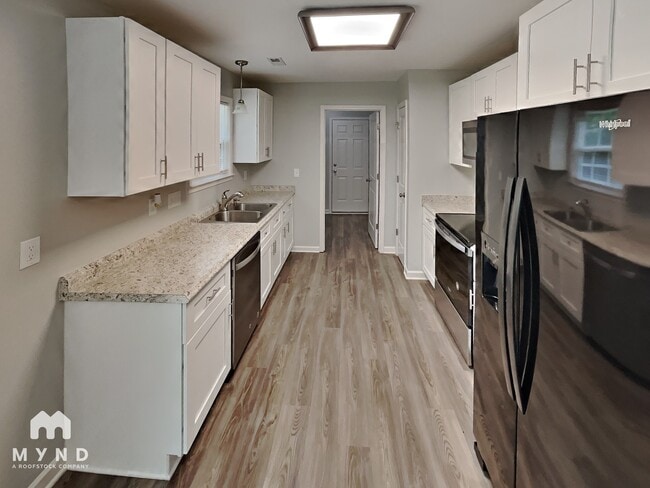 Photo - 1848 Haynes Ave