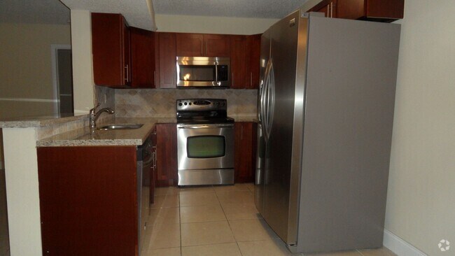 Building Photo - 2BED/2BATH Pembroke Pines condo available ...