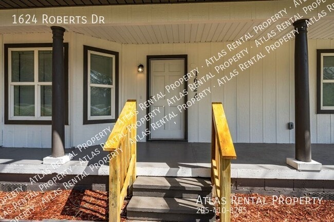 Photo - 1624 Roberts Dr