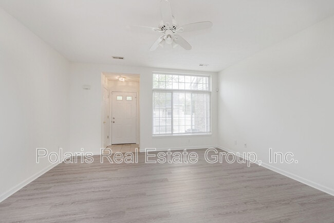 Photo - 8422 Enclave Blvd