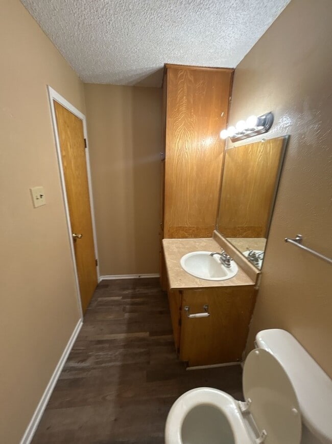 Photo - 1305 Willow Springs Rd Unit 1305 Willow Springs B