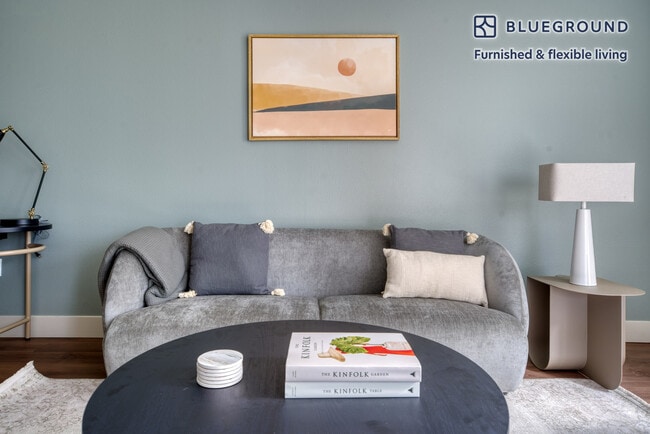 Photo - 101 Pringle Ave Unidad FL2-ID1087