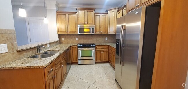 Interior Photo - Fountain View Rental