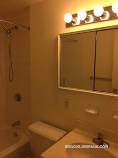 Photo - 185 Freeman St Apartamento Unidad 919
