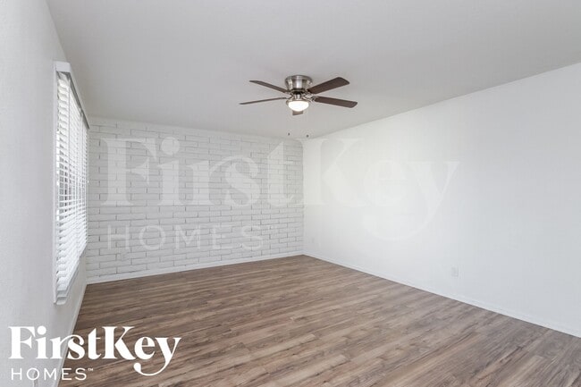 Photo - 3734 W Sierra St