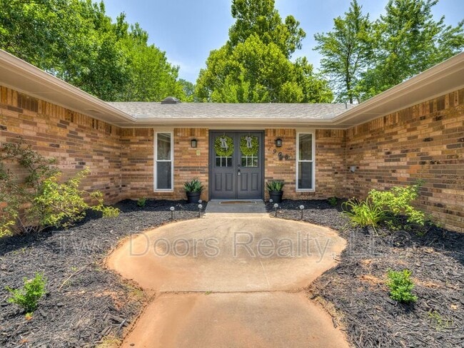 Photo - 1908 E Willow Creek Terrace
