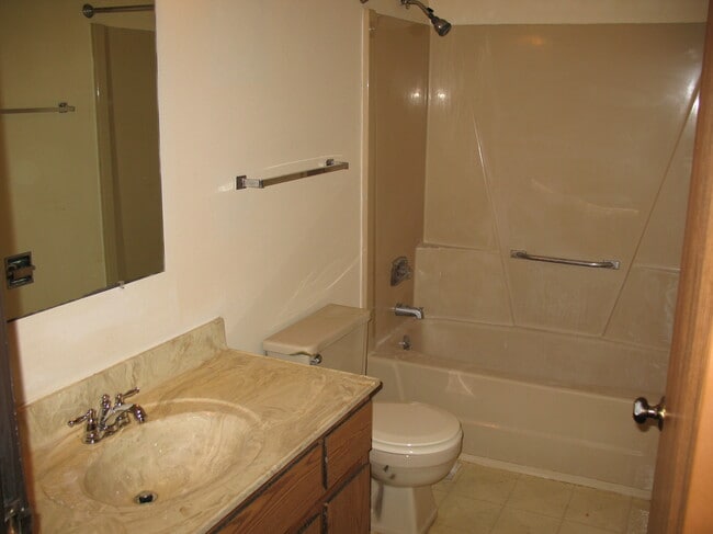 Photo - 1415 N Rankin St