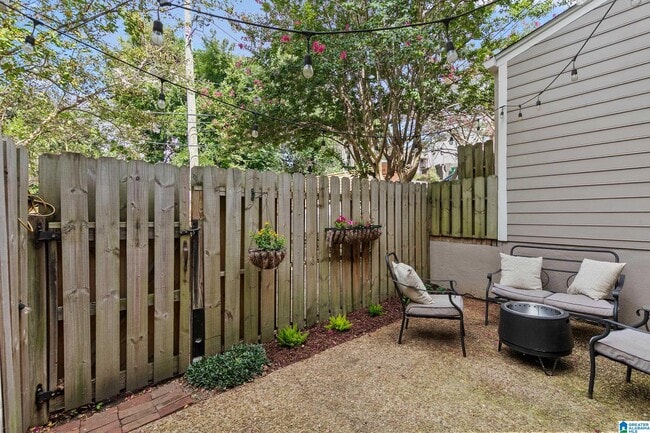 Photo - 1227 33rd St S Unit B