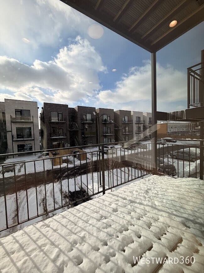 Photo - 1607 W 13th St Unit 300