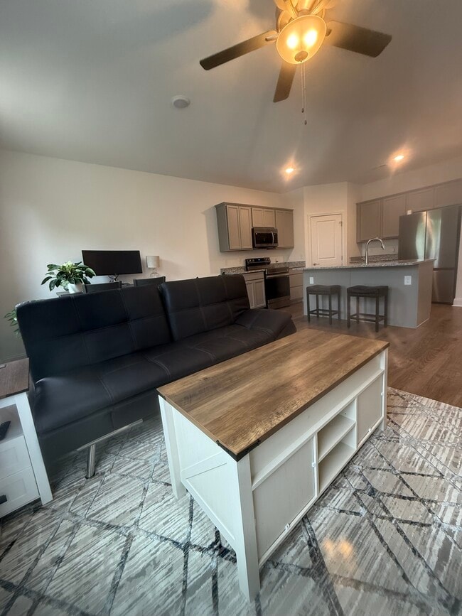 Photo - 1516 Mountain Quail Cir