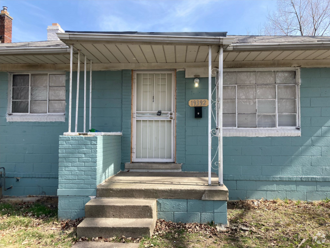 Building Photo - 19392 Pelkey St Rental