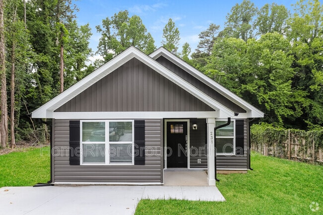 Building Photo - 231 Willowood Dr Rental