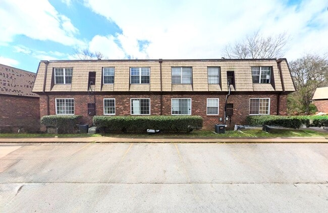 441 Harding Pl Unit D1