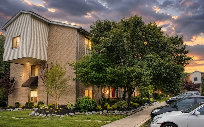 Hillcrest Oaks