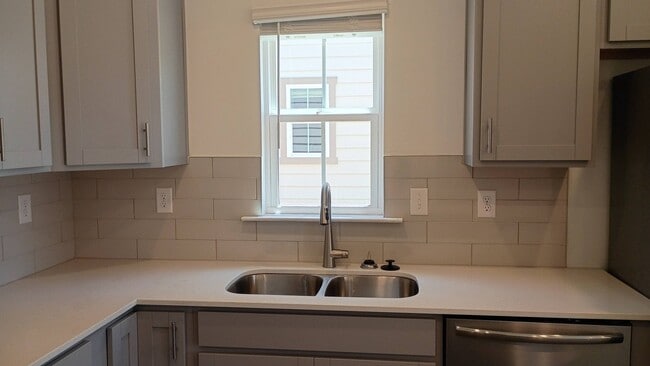 Photo - 203 Ensemble Blvd