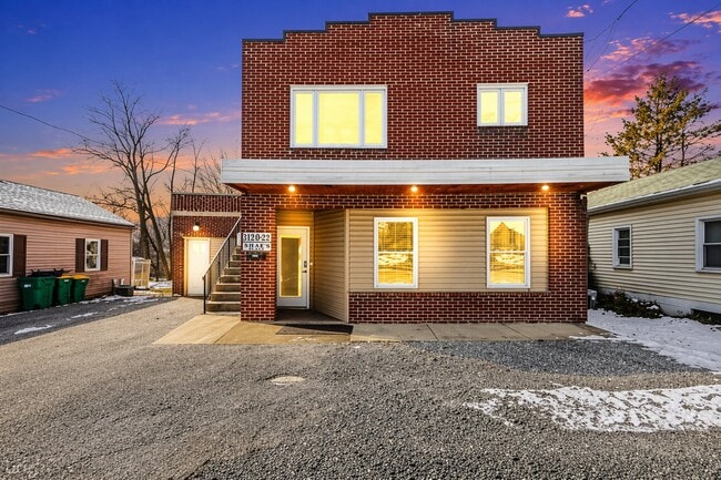 Photo - 1716 N 6th St