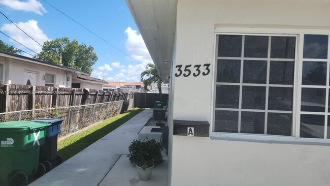 Photo - 3533 SW 91 Ave Unit A
