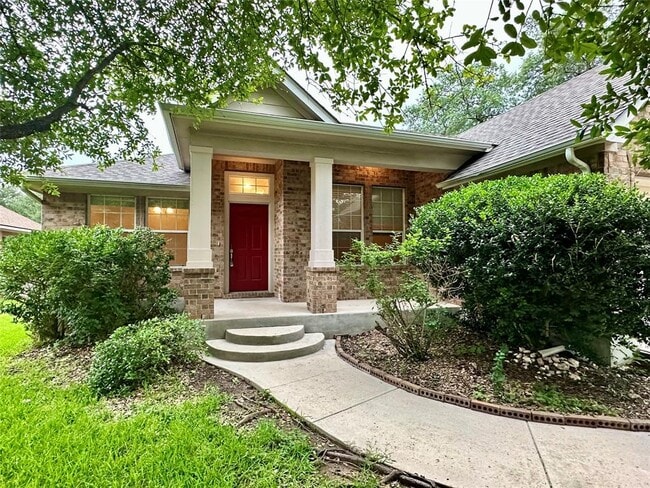 Photo - 315 Sendero Ln