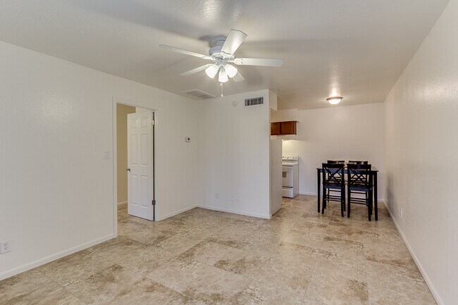 Pecan Tree Apartments