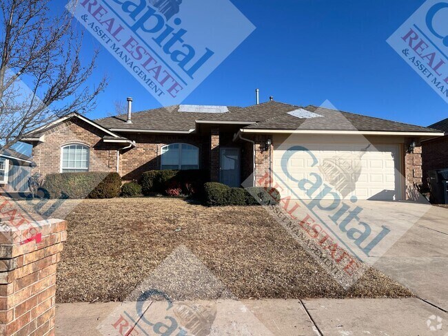 Building Photo - Beautiful Home