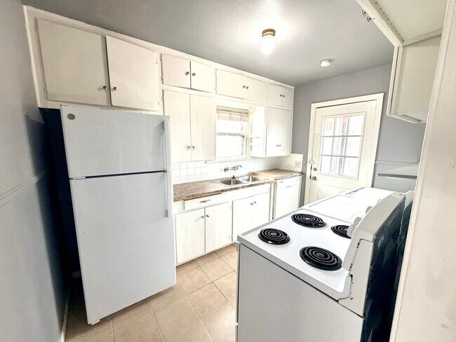 Photo - Bryn Mawr Unit 463