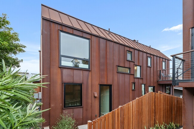 Building Photo - 4638 Del Monte Ave