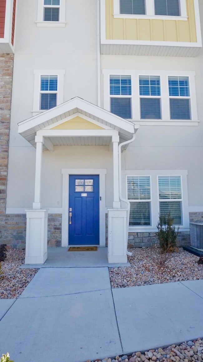 334 N 750 E St