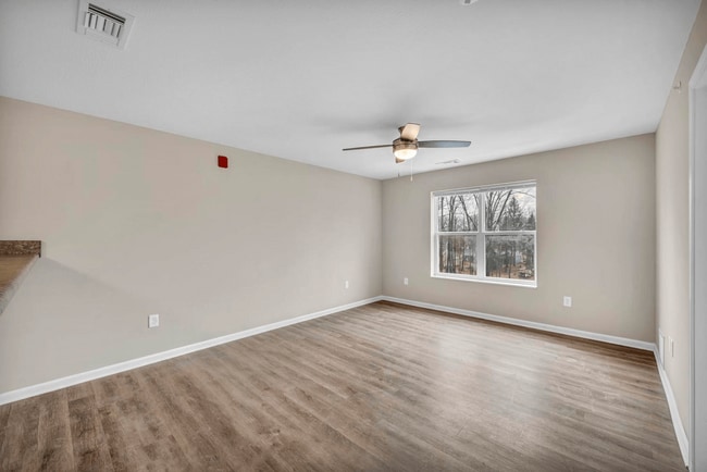 Building Photo - Chesterfield Terrace Rental