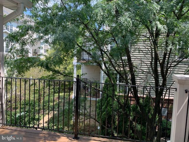 Building Photo - 8836 Ashgrove House Ln Unit 202