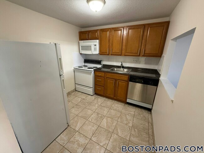 Photo - 90 Gardner St Unit 2B