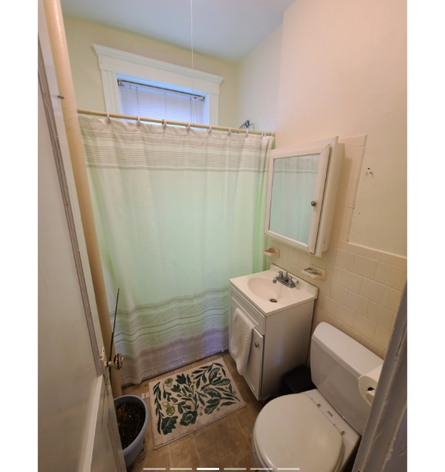 Photo - 1462 Commonwealth Ave