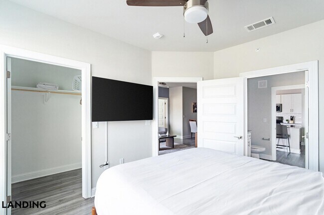 Photo - 1499 Central Park Blvd Unit 922