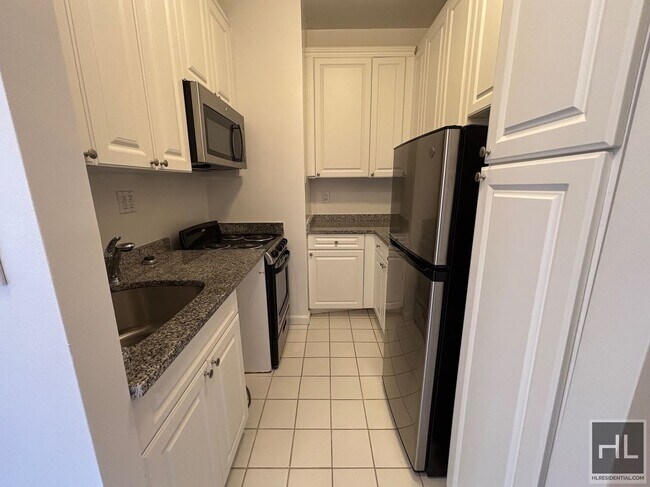 Photo - WEST 72 STREET Unidad 6G