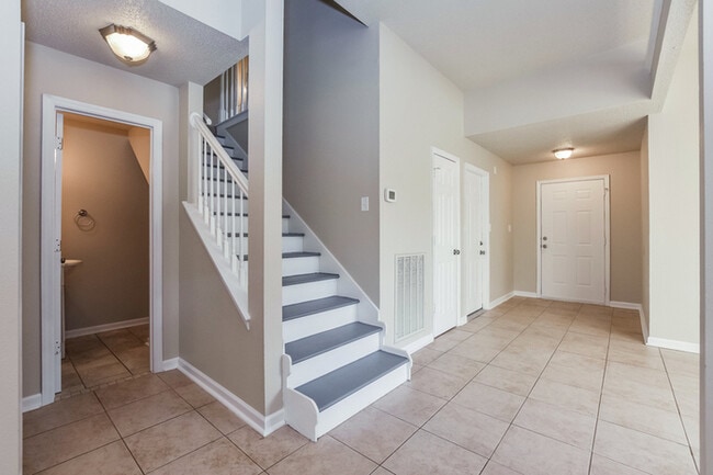 Photo - 14002 Whitehurst Cir SW