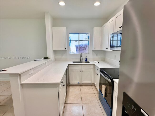 Photo - 2301 Wilson St