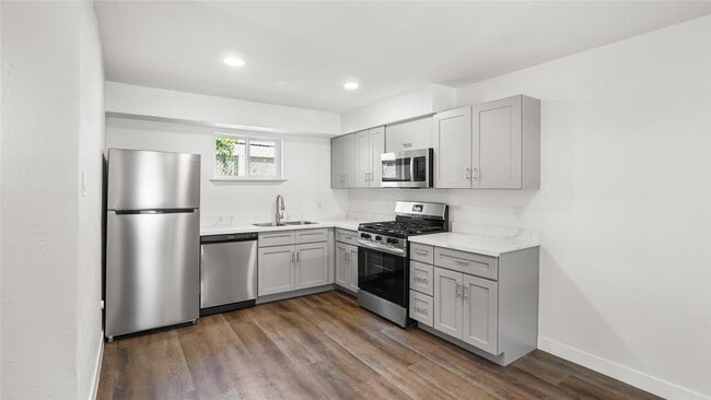 Photo - 2819 Berry St Unit True