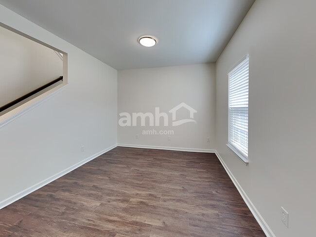 Photo - 621 Brightwell Dr