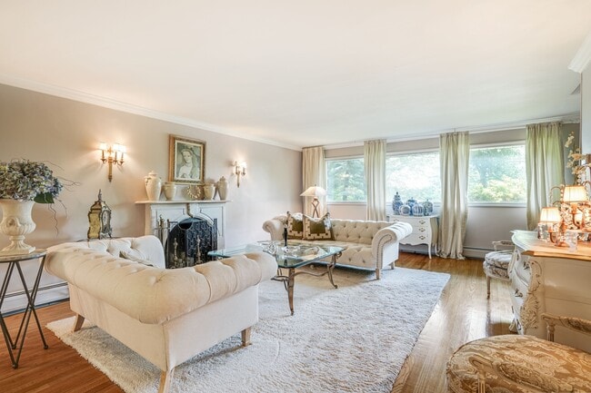 Photo - 591 Edgewood Rd