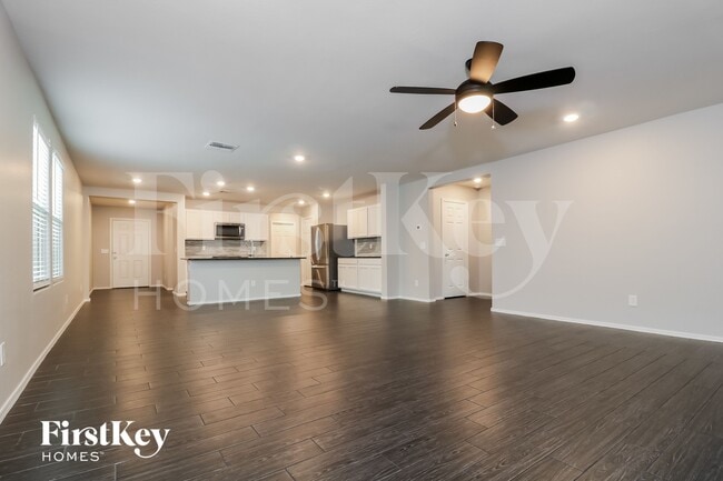 Photo - 7203 N 125th Dr