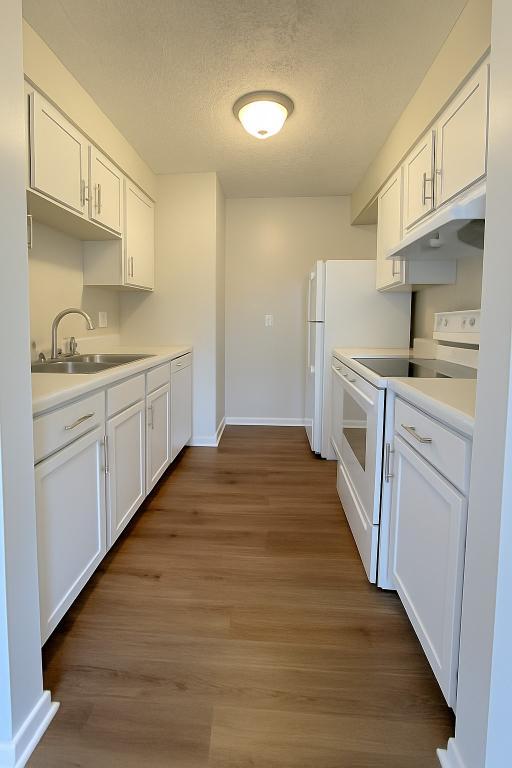 Photo - 3839 Silver Lake Rd